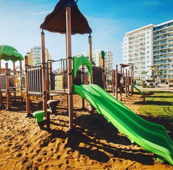 Caesar Resort Cassius: Beachfront Smart Apartment in Northern Cyprus Trikomo Exterior photo